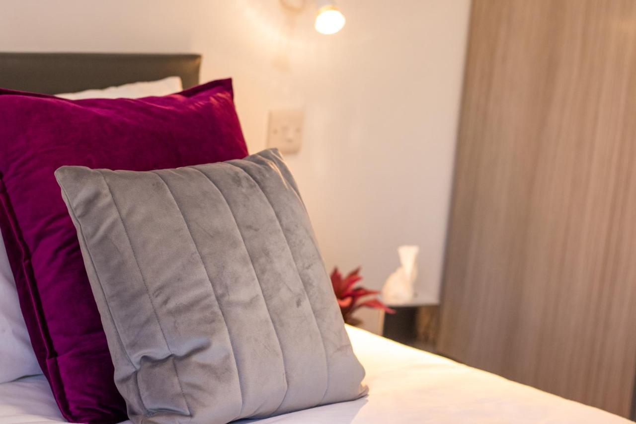 Fino Rooms Felpham Exteriör bild